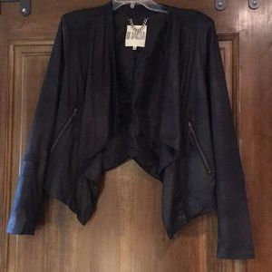 BB Dakota black drape jacket. Size L.